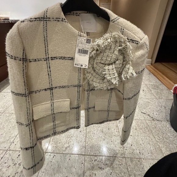 Mango maxi floral Black and white tweed blazer  - Size S -NEVER WORN - Picture 4 of 4